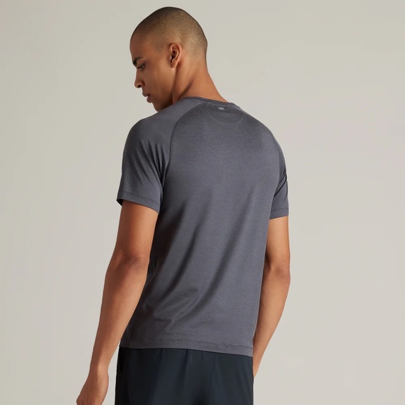 Rhone Atmosphere Tee - Picture 2 of 3